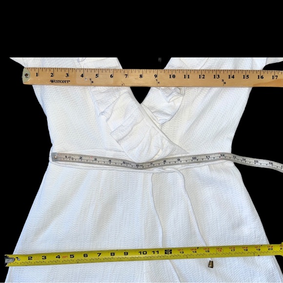 Saints Secrets White Romper Long Sleeve Boho Ruffle Surplice V Neck Size Small - Picture 5 of 11